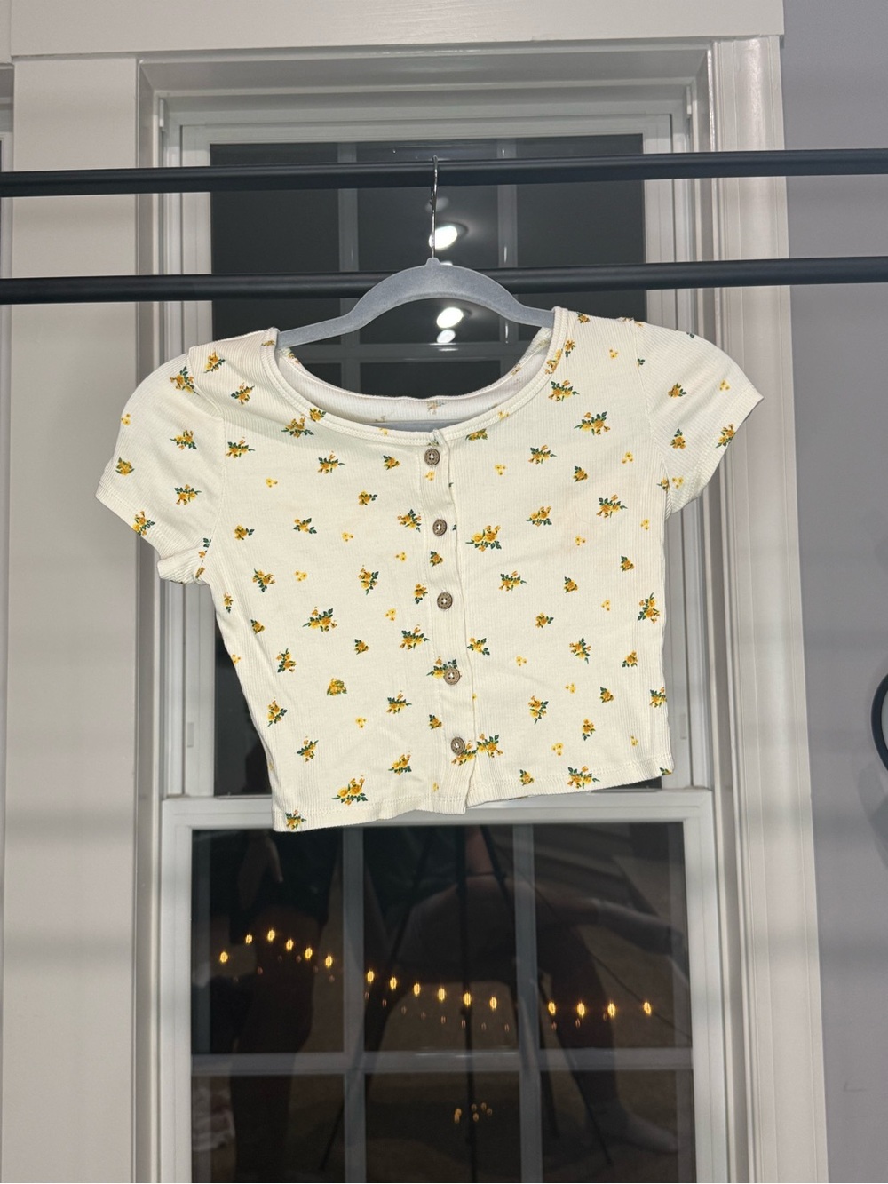 T.J.Maxx Cream Short-Sleeve Floral Button Crop Top